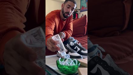How to Clean and Deodorize Your Sneakers